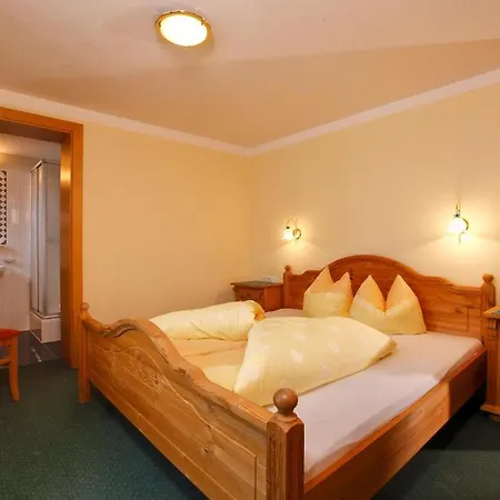 Landhaus Erich Farm stay *